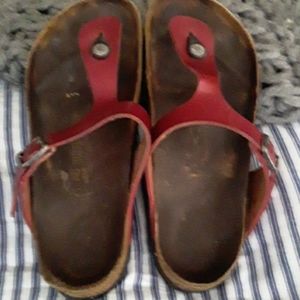 Red Birkenstock Sandlas